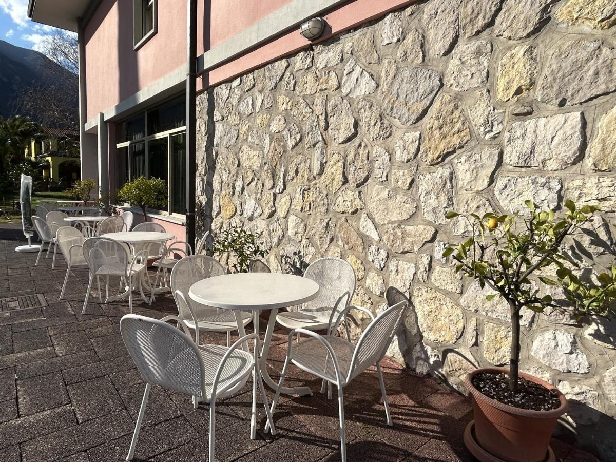 Hotel Diana Riva del Garda Exterior foto