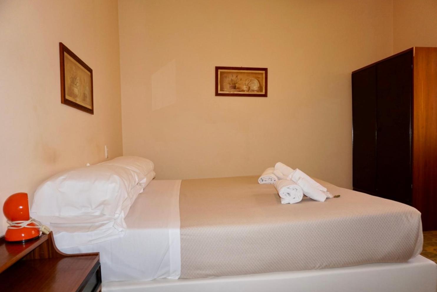 Hotel Diana Riva del Garda Exterior foto